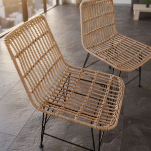 Silla comedor media caña sin brazos